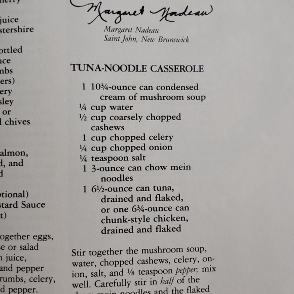 Vintage 90s | The Avon International Cookbook | recipes from reps 🌎 worldwide - Picture 7 of 16